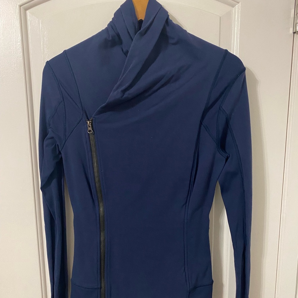 Lululemon jacket